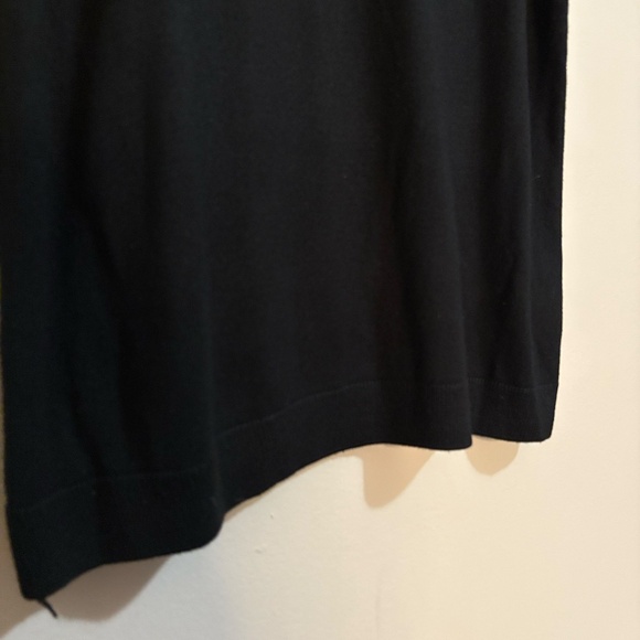 Black Short Sleeve Knit T-Shirt Sweater w Rainbow Stripes - Picture 12 of 12